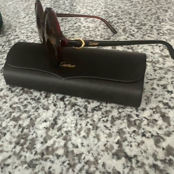 Authentic black Cartier circle sunglasses - Picture 2 of 3